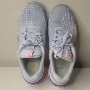 Nike Gray and Pink Athletic Shoes Lightweight Mesh Design